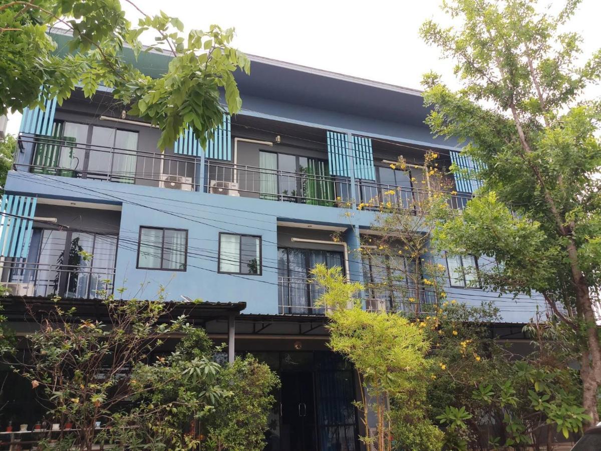 V Tharm Hotel อุดรธานี ภายนอก รูปภาพ