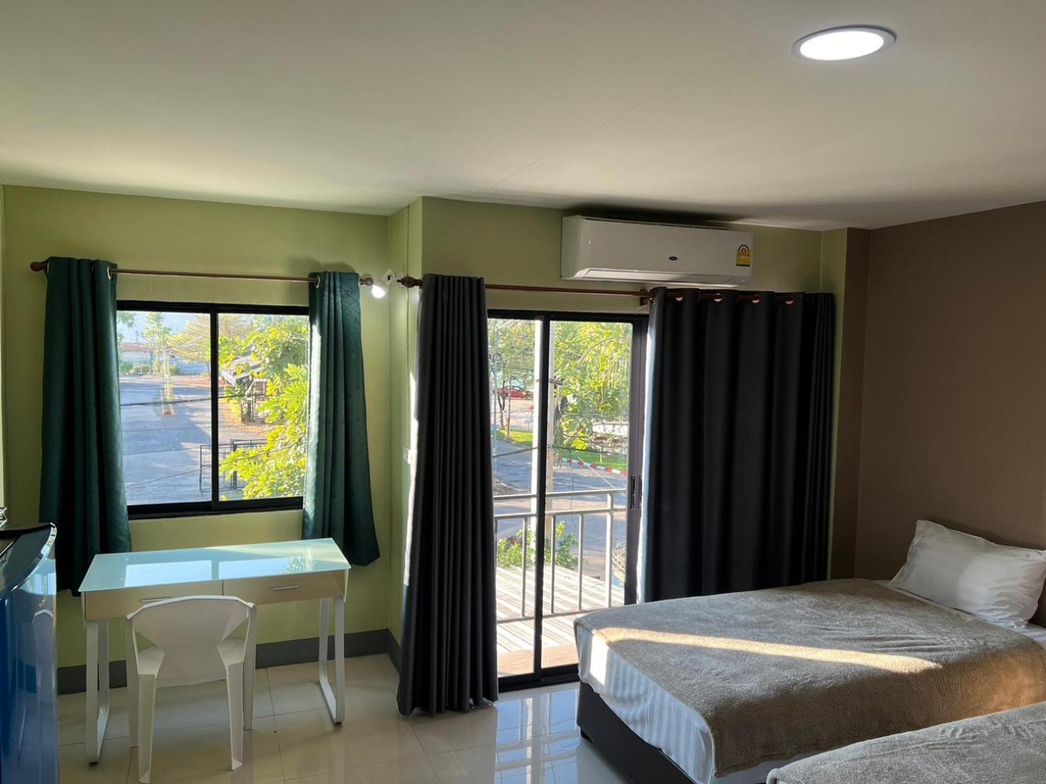 V Tharm Hotel อุดรธานี ภายนอก รูปภาพ